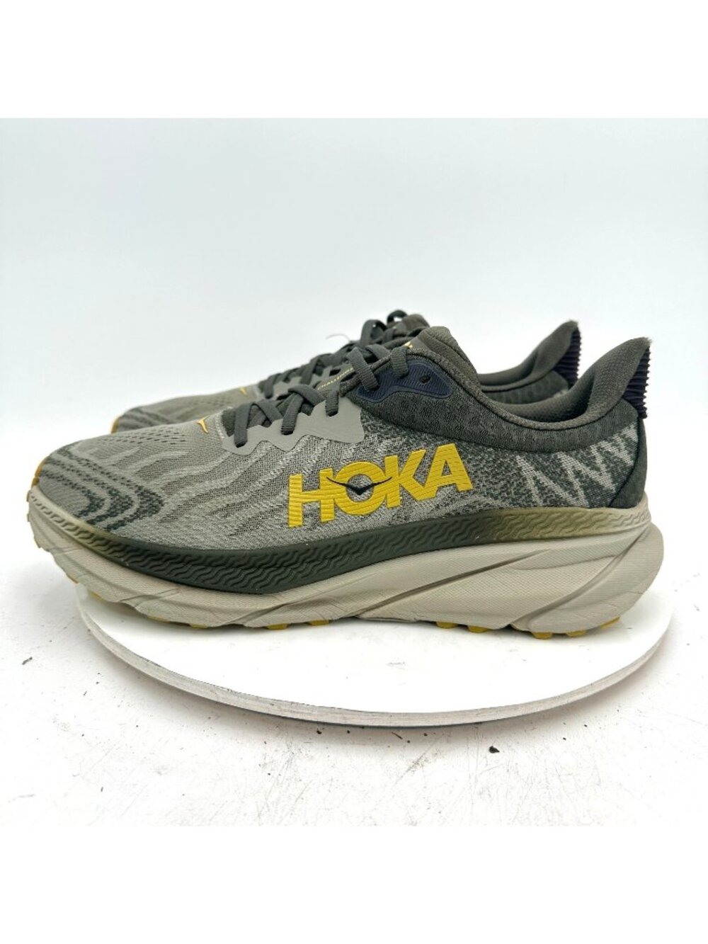 Hoka One One Challenger ATR 7 Wide Men Size 11 2E 1134499 OZF Olive Forest Shoes
